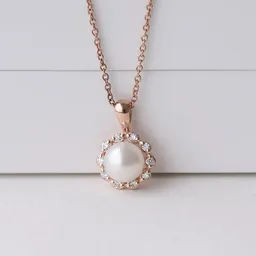Eppi Eppi Goldene Halo-Halskette mit Perle und Diamanten Maviga – Produktbild 1 von 1