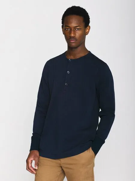 KnowledgeCotton Apparel KnowledgeCotton Apparel Sweatshirt - BO long sleeve henley - aus Bio-Baumwolle, Blau (total eclipse), – Produktbild 5 von 6