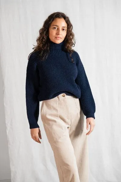 Jyoti - Fair Works Jyoti - Fair Works Baby-Alpaka Turtleneck Strickpullover Sabeti, Blau, – Produktbild 1 von 4