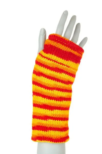 short'n'pietz short'n'pietz Schurwollhandstulpen gestreift, handgestrickt, Gelb rot, – Produktbild 1 von 2
