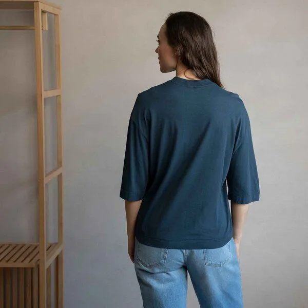 Vresh Clothing Vresh Clothing Vynnia - Oversized T-Shirt mit TENCEL(TM) Modal, Mittelblau, – Produktbild 2 von 3
