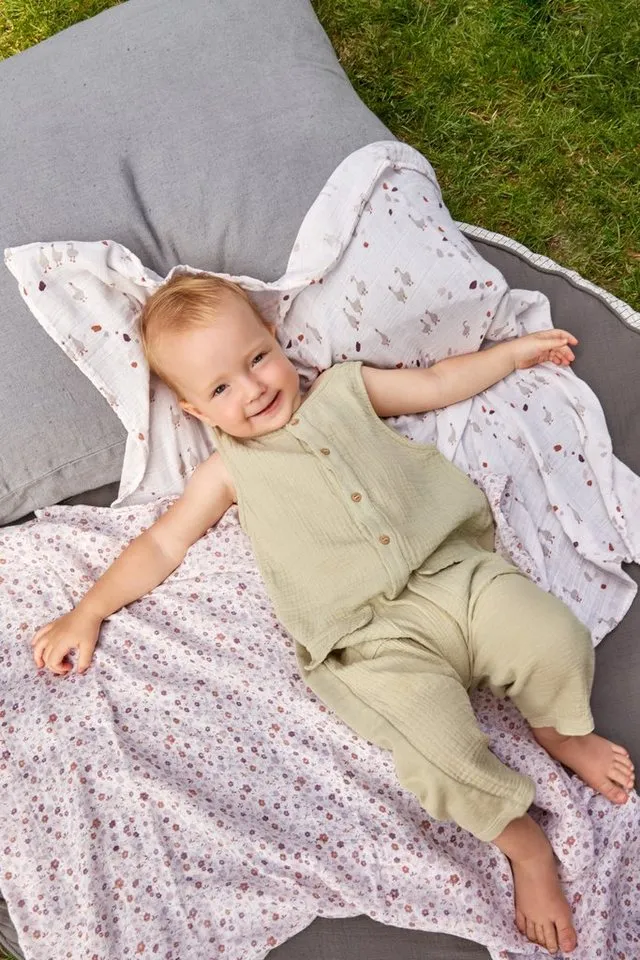 Lässig Lässig Stoffwindeln Tini Farmer, Mulltuch-Set L, Flowers Lilac (Set, 3-St), PETA-approved vegan, Lila|weiß, – Produktbild 3 von 5