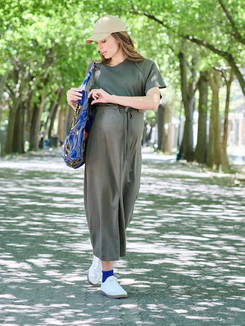 Envie De Fraise Langes Umstandskleid mit Raglanärmel und Stillfunktion ENVIE DE FRAISE, Khaki, – Produktbild 1 von 4