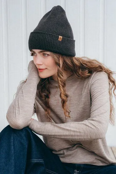 Kopyto Kopyto ANTILOPE - Mütze mit hohem Rippstrickbund aus plüschiger 100% Merinowolle RWS-zertifiziert, Dark brown, – Produktbild 1 von 4