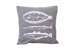 Bow & Hummingbird Bow & Hummingbird Kissenbezug Fische – Produktbild 1 von 1
