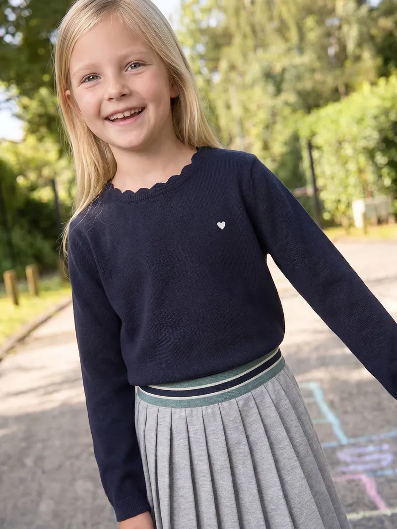 Vertbaudet Mädchen Pullover mit Herz-Stickerei & Wellenausschnitt BASIC, Marine, – Produktbild 1 von 2