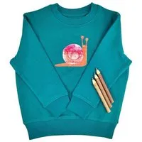 MelaDi Meladi Kinder Sweater aus Biobaumwolle - Schnecke auf Forrest Green, Natural white, – Produktbild 1 von 1