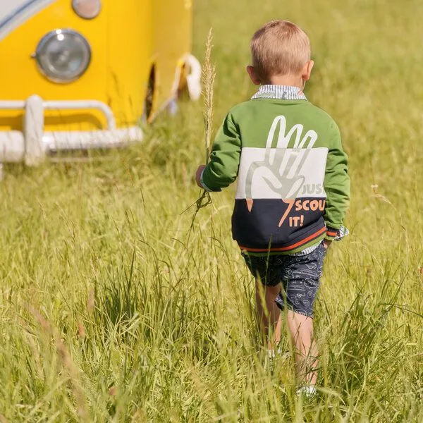 Marraine Kids Marraine Kids Sweater aus Bio Baumwolle "Just Scout it" – Produktbild 2 von 4