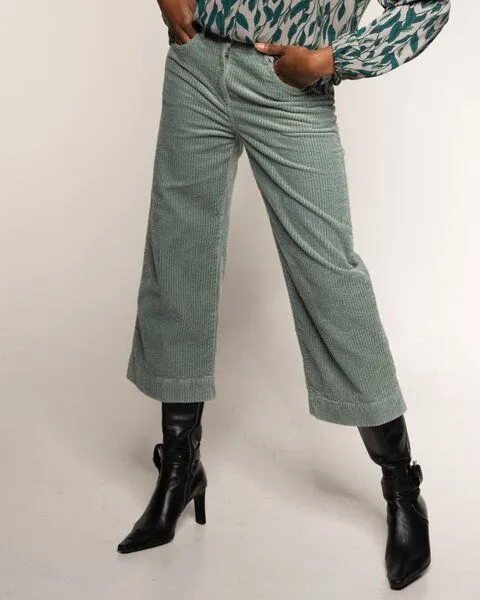 Alma & Lovis Alma & Lovis Softe Breitcord-Culotte aus Bio-Baumwolle | Cablecord Culotte, Blaugrün (aloe), – Produktbild 2 von 4