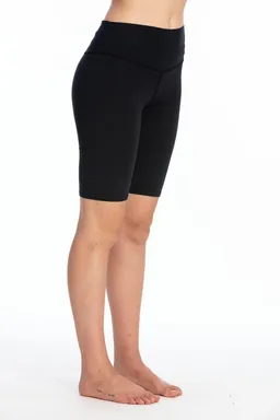 RAVENS VIEW IBIZA RAVENS VIEW IBIZA Damen vegan Kurze Legging Banyan Schwarz – Produktbild 1 von 1