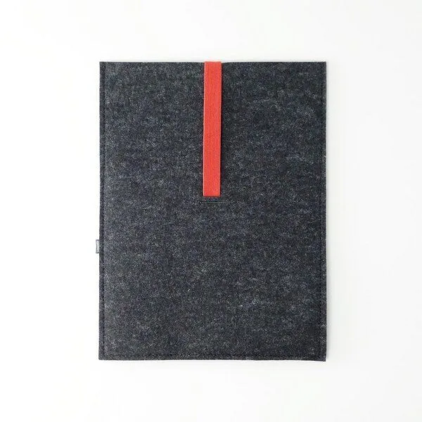matilda k. manufaktur matilda k. manufaktur Minimalistische Hülle aus Wollfilz 'moritz' (mit Einsteckfach) für Tablet | für apple ipad | ipad air | ipad pro 11 | 12,9 zoll, Green, – Produktbild 3 von 8