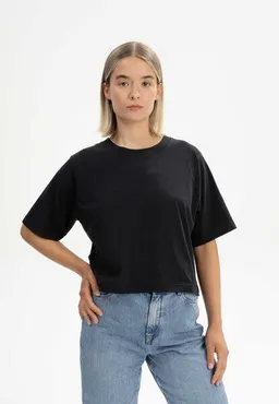 MELA Cropped T-Shirt Style DESNA | von MELA | Fairtrade & GOTS zertifiziert – Produktbild 1 von 1