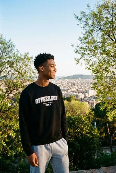 THE FACE OF ELEMENTS THE FACE OF ELEMENTS Offseason - Relaxed Fit Sweatshirt aus 100% Bio-Baumwolle, Black (schwarz), – Produktbild 2 von 4