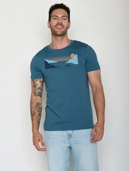 GreenBomb GREENBOMB Canoe Fjord Guide - Sportliches T-Shirt aus Bio-Baumwolle / hochwertiger Print / GOTS / Fair & Vegan – Produktbild 1 von 1