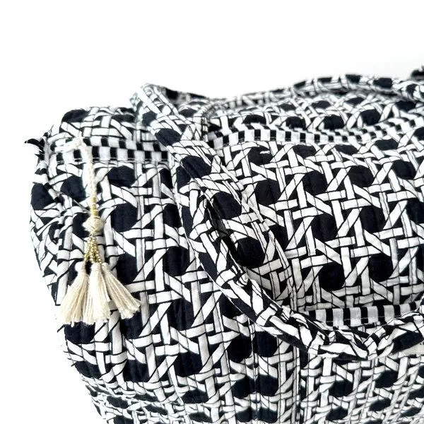 KIKOONI KIKOONI handgefertigte große Baumwolltasche "K. Shopper", Black tree, – Produktbild 4 von 4