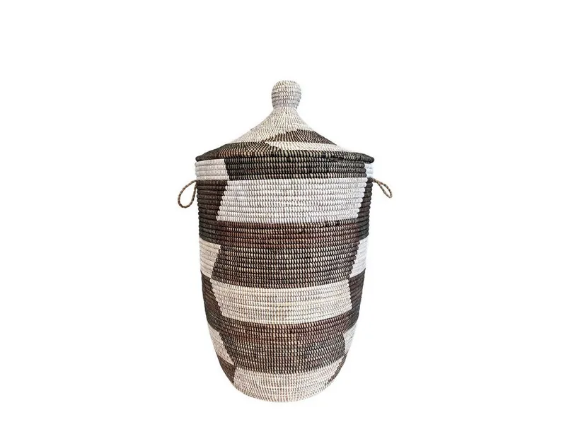 Maishameanslife Maishameanslife Wäschekorb Senegal M - Zick Zack - Braun/Weiß, Handgeflochtener Wäschekorb aus traditionellem Kunsthandwerk, Braun, – Produktbild 2 von 5