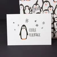 Bow & Hummingbird Bow & Hummingbird Postkarte "Coole Feiertage" – Produktbild 1 von 1