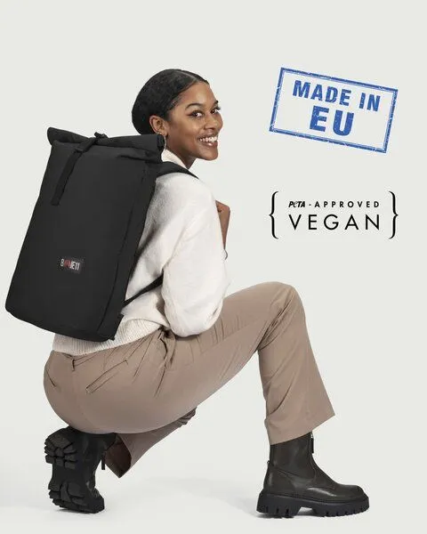 BOJE11 BOJE11 Rucksack aus alten Fischernetzen und recyceltem Plastik, Black (schwarz), – Produktbild 7 von 7