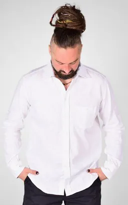 Mrs.Hippie Mrs.Hippie Herren-Leinenhemd "Karsten" – Helden & Halunken – Produktbild 1 von 1