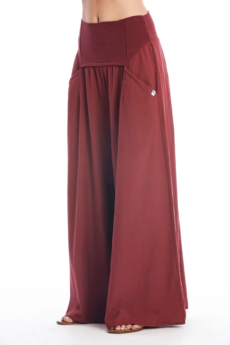 RAVENS VIEW IBIZA RAVENS VIEW IBIZA Damen vegan Rock Hose Easy Dark Granat, Dunkelrot, – Produktbild 2 von 2