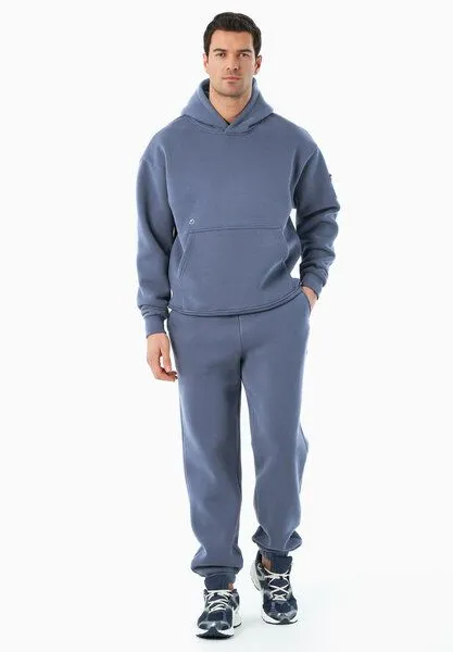 ORGANICATION ORGANICATION PARKERR | Essentials Travel Unisex Jogginghose aus Bio-Baumwolle & Recyceltem Polyester, Soft indigo, – Produktbild 4 von 4