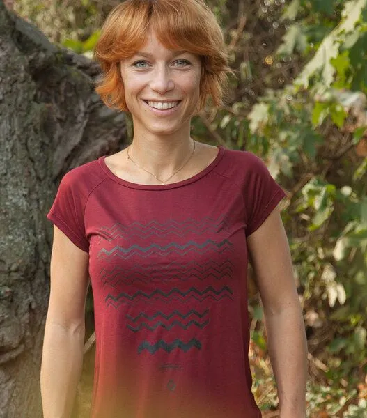 päfjes päfjes ZickZack Zacken - Fair gehandeltes Tencel Frauen T-Shirt, Rot, – Produktbild 1 von 4