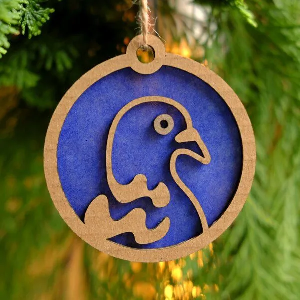 roots of compassion roots of compassion Upcycling-Baumschmuck "Taube" | 6 St. | Weihnachten, Deko, Weihnachtsbaum, Geschenk – Produktbild 1 von 4