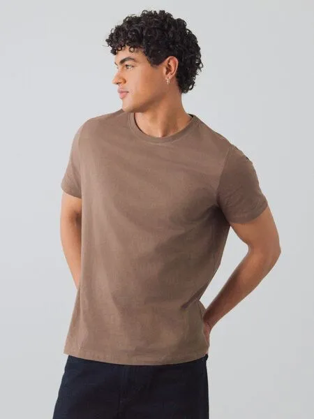 Honest Basics Honest Basics Herren Basic T-Shirt aus Bio- und recycelter Baumwolle, Teak, – Produktbild 3 von 4