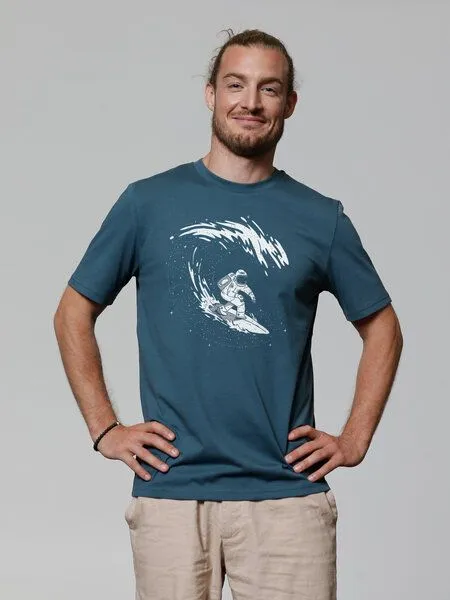 watapparel watapparel T-Shirt Unisex Surfing Spaceman, Stargazer, – Produktbild 2 von 3