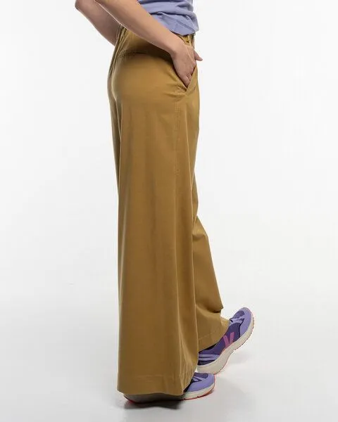 Alma & Lovis Alma & Lovis Weite Marlenehose aus softem Lyocell-Cotton-Mix | Twill Marlene, Gold (gelb-braun), – Produktbild 4 von 4