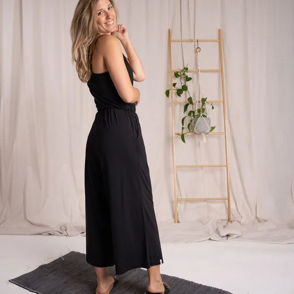 Vresh Clothing Vresh Clothing Velicity - Jumpsuit mit TENCEL (TM) Lyocell, Schwarz, – Produktbild 3 von 4