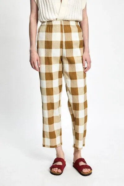 Rita Row Rita Row Sommerhose CHIMBORA aus Biobauwolle und rec. Polyester - Brown Check – Produktbild 2 von 3