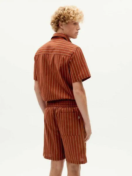 thinking mu thinking mu Shorts - Henry - aus Biobaumwolle, Toasted delhi stripes (rot), – Produktbild 2 von 4