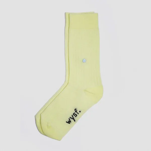 wysf. | what you stand for. wysf. | what you stand for. Socken, Rippenstrick mit Knopf, Bio-Baumwoll-Mix, Gelb (pastellgelb), – Produktbild 4 von 4