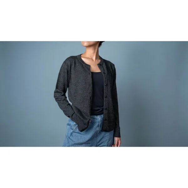 Pukara Pukara Strickjacke Colca aus 100 % Alpaka, Anthrazit, – Produktbild 1 von 2