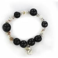 Mitienda Shop Mitienda Shop Perlenarmband Bolitas mit verschiedenen Anhängern – Produktbild 1 von 4