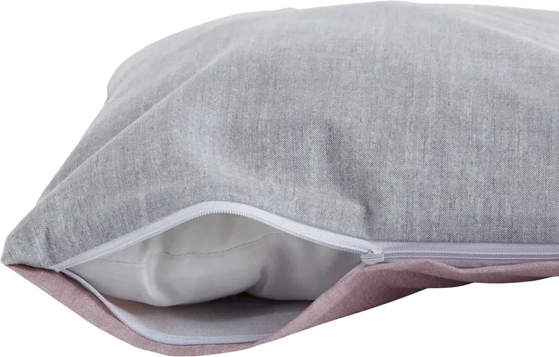 Bruno Banani Bruno Banani Kissenbezüge Merlin, 2er-Set, Wendefunktion, Uni-Design - Kissenhülle ohne Füllung, (2 Stück), 100% Baumwolle, ohne Füllung, Moderne Melange-Optik, Reißverschluss, Grau|rosa, – Produktbild 5 von 5