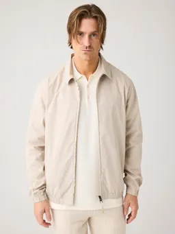 KnowledgeCotton Apparel KnowledgeCotton Apparel Herren vegan Jacke Light Poplin Light Feather Gray – Produktbild 1 von 1