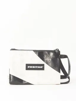 Freitag Freitag F272 EDDIE - white black (000004499439) – Produktbild 1 von 1