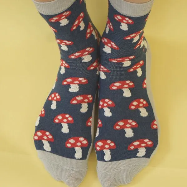 Fräulein Prusselise Fräulein Prusselise Pilz Socke blau, rot grau, bunt gemustert – Produktbild 2 von 2