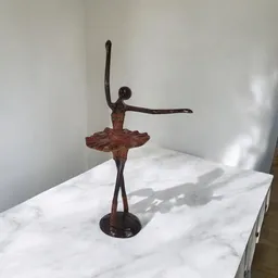 Moogoo Creative Africa Moogoo Creative Africa Bronze-Skulptur "Danseuse de ballet" Ballerina 27 cm, handgemacht und fair – Produktbild 1 von 1