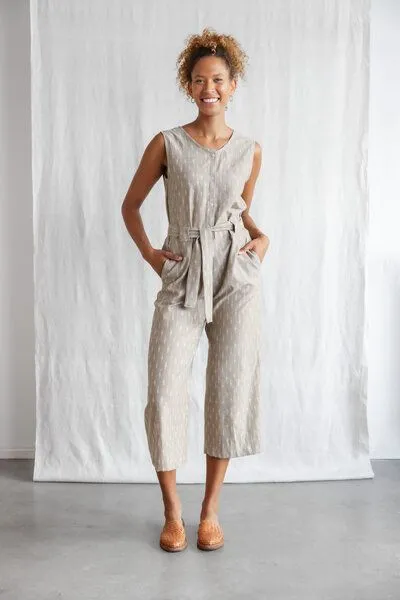 Jyoti - Fair Works Jyoti - Fair Works Bio-Baumwoll Jumpsuit Daksha, Ikat, – Produktbild 2 von 5