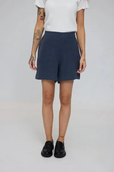 Mazine Mazine Linen Shorts aus 100% Leinen, Ink blue (blau), – Produktbild 2 von 4