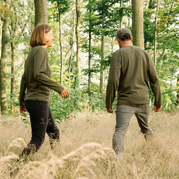 Cmig Cmig Erle mit Elster Langarmshirt unisex in khaki, Grün, – Produktbild 4 von 4