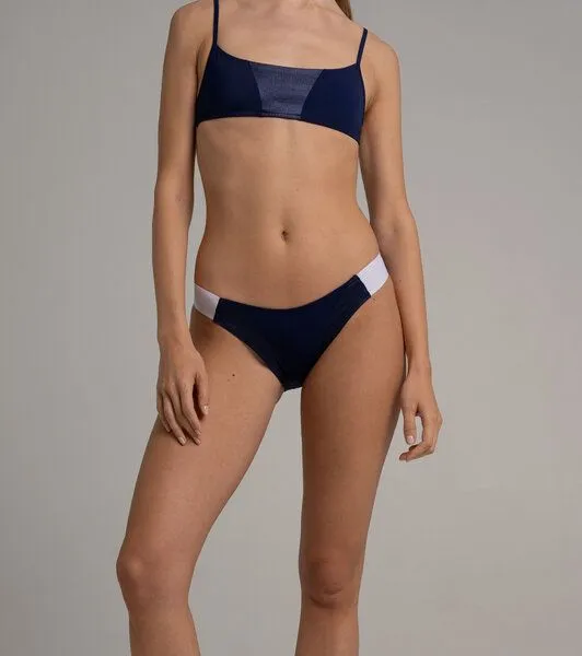 Bodyguard Bodyguard Tonga Bikini Pants aus ECONYL®, Nachtblau, – Produktbild 1 von 4