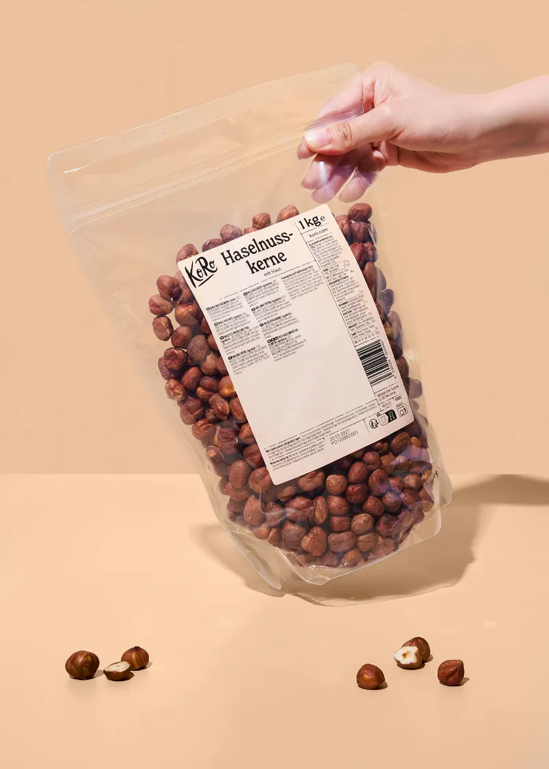 KoRo Haselnusskerne 1 kg – Produktbild 3 von 5