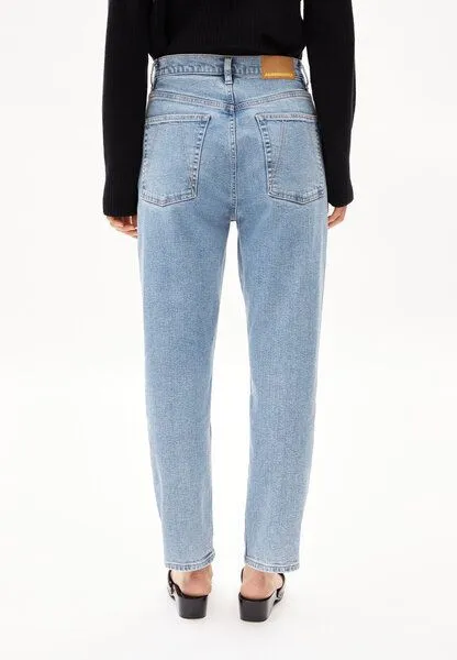 ARMEDANGELS ARMEDANGELS MAIRAA Damen Mom Jeans recycelter Baumwoll Mix Comfort Stretch, Blue, – Produktbild 2 von 4