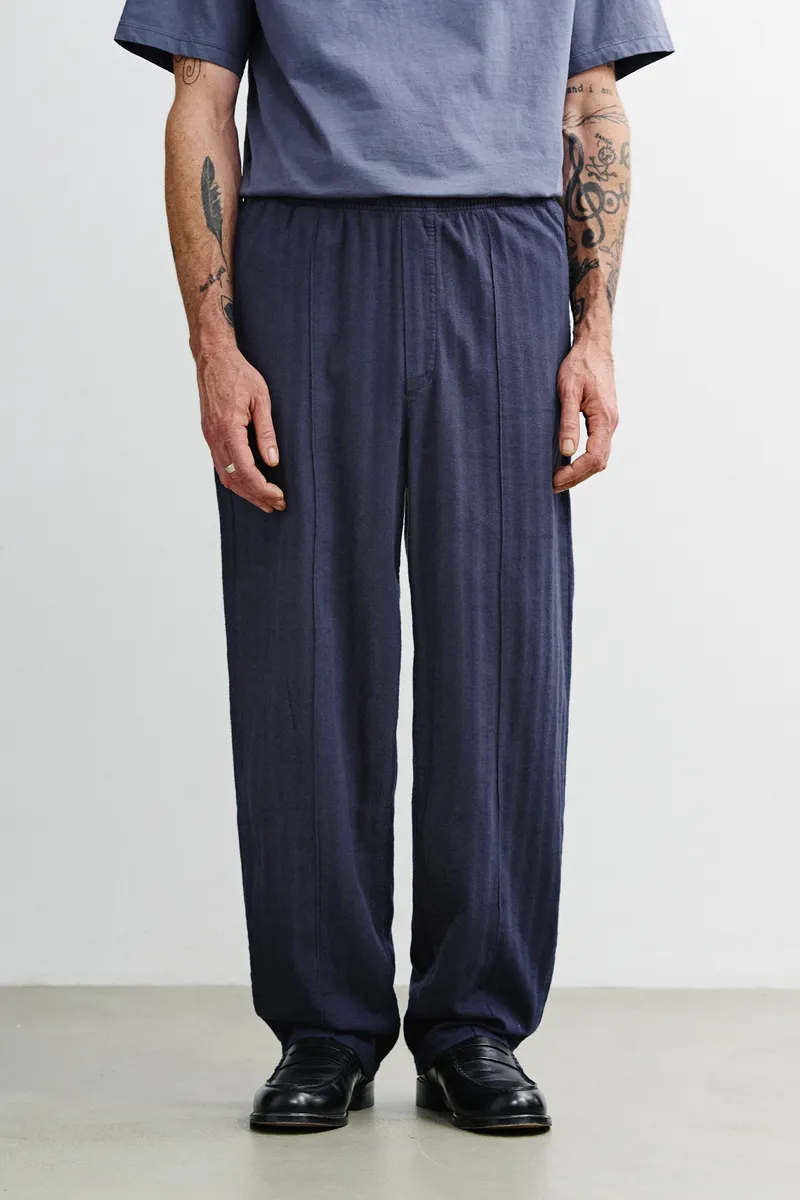 Rotholz Rotholz Herren vegan Hose Weit Geschnitten Mit Falten Blau, Blau, – Produktbild 2 von 2