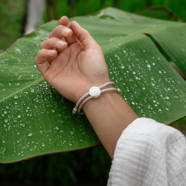 Spirit of Island Spirit of Island Armband | Charisma des Mondsteins, Weiss, – Produktbild 3 von 7