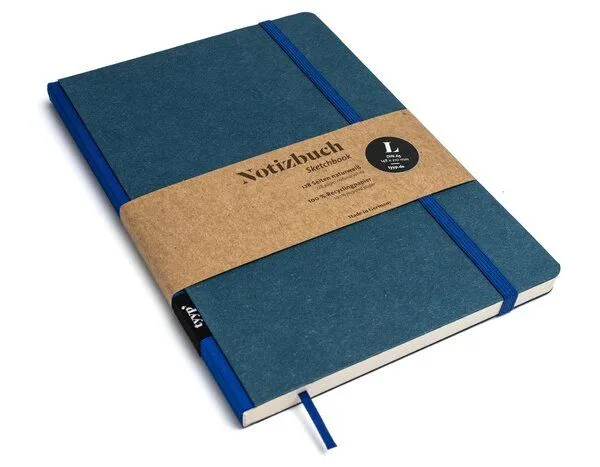 tyyp tyyp Notizbuch A5 farbig – Ton-in-Ton mit perforierten Seiten – Recyclingpapier, vegan & handgefertigt, Blau, – Produktbild 1 von 4